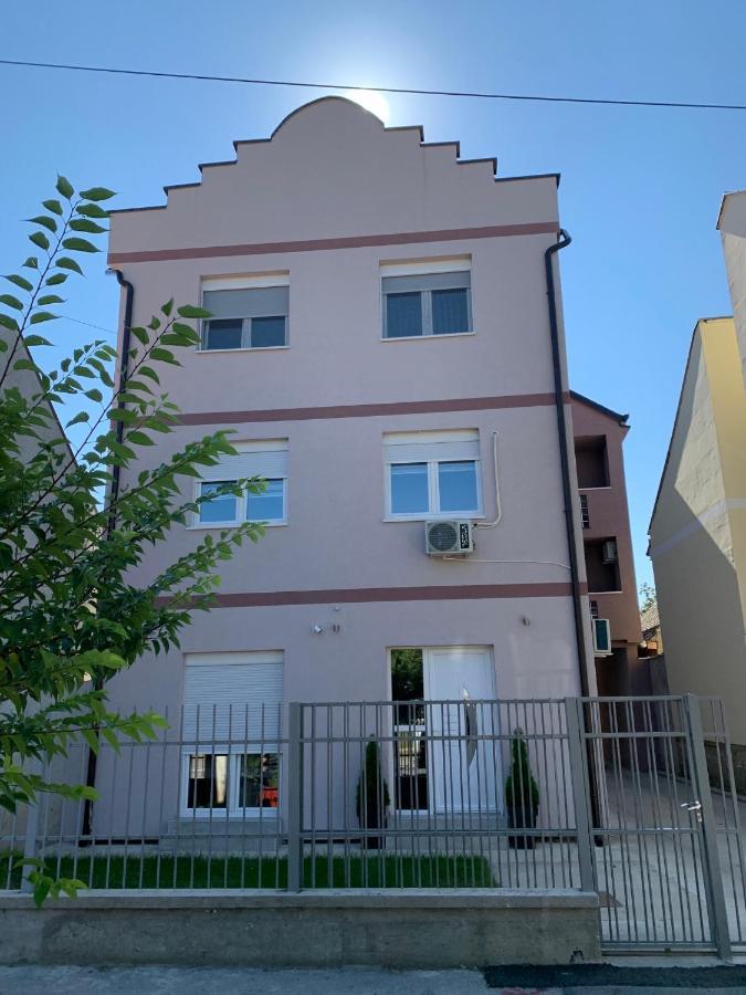 Apartman Hana Σόμπορ Εξωτερικό φωτογραφία